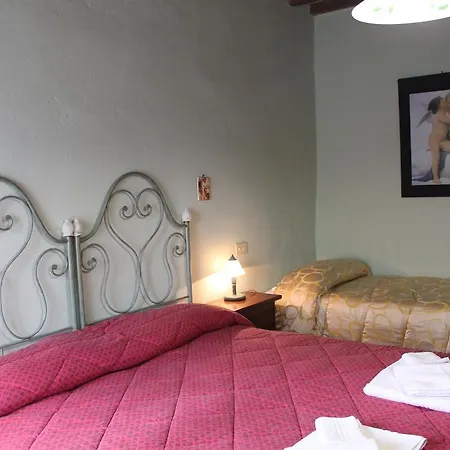 Badia Il Vingone Casa rural